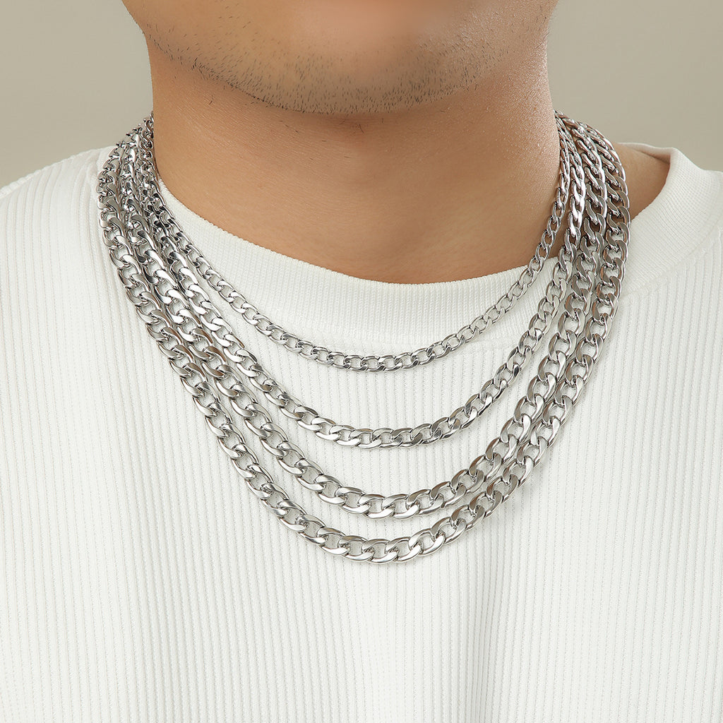 Fine Curb Chain - layered on model