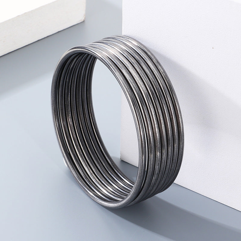 Noir Bangle - bangle stack, side view